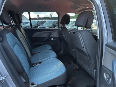 2019 Citroen C4 SpaceTourer GRAND S/TOURER 1.5 BLUE 130 FEEL 5DR 1.5BHDI 130PS €17,950 thumbnail