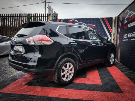 2015 Nissan X-Trail - thumbnail 12