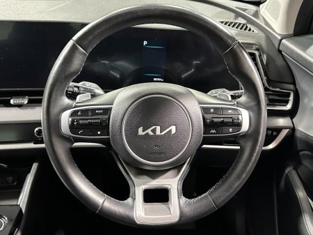 2023 Kia Sportage Plug In Hybrid 4x4 K3 €34,900 thumbnail