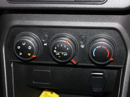 2023 Dacia Sandero - thumbnail 18