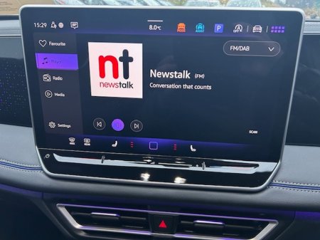 2024 Volkswagen Tiguan 2.0 TDI 150HP R-Line DSG Electric Boot €52,995 thumbnail