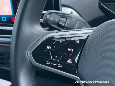 2024 Volkswagen ID.4 PRO PLUS 77kWh 286HP €34,950 thumbnail