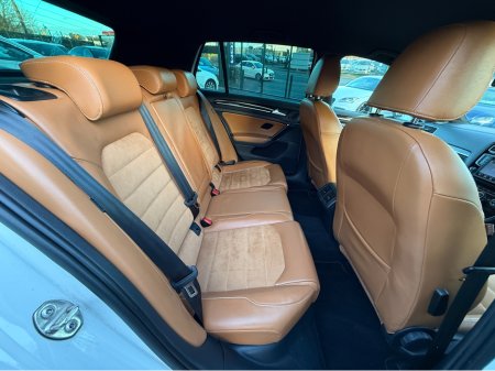 2015 Volkswagen Golf - thumbnail 23