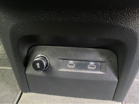 2022 Audi e-tron - thumbnail 32