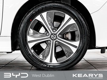 2022 Nissan Leaf - thumbnail 24