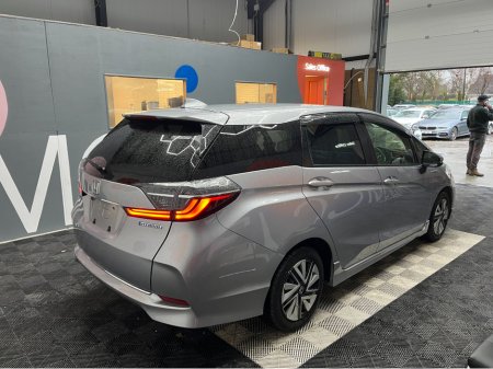 2022 Honda Shuttle €17950 2022 HONDA SHUTTLE HYBRID SENSING 2.0 AUTOMATIC / CRUISE CONTROL / REVERSE CAMERA / ELECTRIC SEATS / AUTOMATIC DOORS €17,950 thumbnail