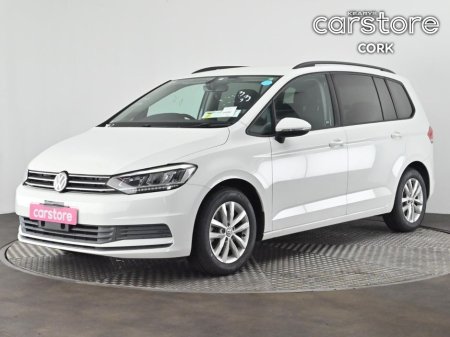 2016 Volkswagen Touran 1.4 TSI Auto €16,880 thumbnail