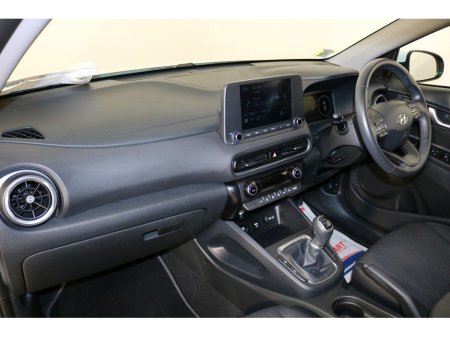 2022 Hyundai Kona EXECUTIVE 1.0L PETROL COMPACT SUV €22,995 thumbnail