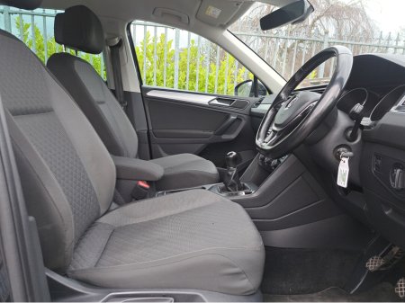 2017 Volkswagen Tiguan 2.0 Diesel SE Nav Model Bluemotion 150 BHP. thumbnail