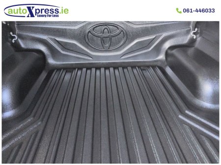 2023 Toyota Hilux - photo 4