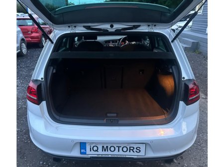 2017 Volkswagen Golf - thumbnail 9