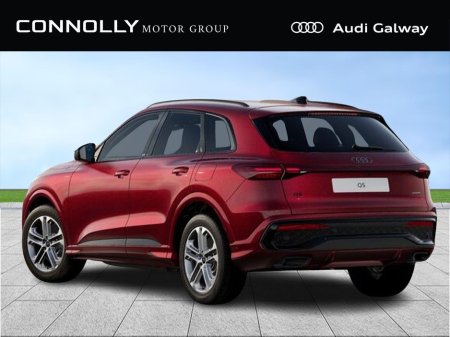 2026 Audi Q5 S-LINE E-HYBRID QUATTRO A/T €75,950 thumbnail