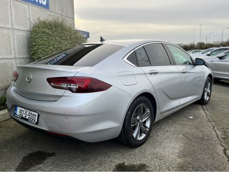 2019 Opel Insignia GRAND SPORT SRI 1.5 PETROL //CARPLAY//SAT NAV//HALF LEATHER SEATS// €13,950