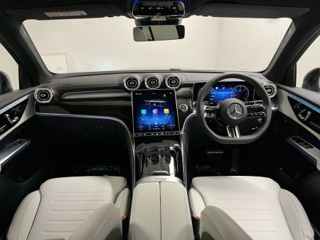 2026 Mercedes-Benz GLC Class 220d AMG 4Matic - 20 Inch Alloys - Side-Steps - Reversing Camera - Ambient Lighting - Sat Nav - Climate Control - Electric Heated Seats - Keyless Start - Apple CarPlay/Android Auto €87,323