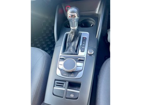 2016 Audi A3 1.4 TFSI €14,299 thumbnail