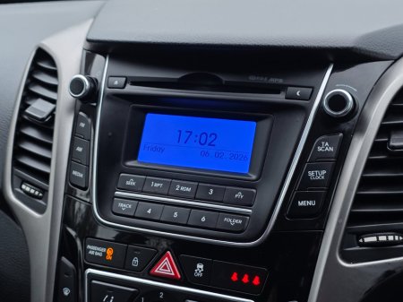 2014 Hyundai i30 1.4L Petrol Classic with Bluetooth €7,990 thumbnail