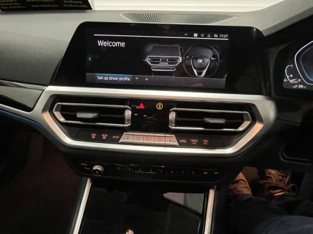 2022 BMW 3 Series  €23,995 thumbnail