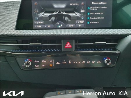 2023 Kia EV6 - thumbnail 7