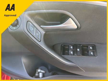 2016 Volkswagen Polo 1.2TSI 5DR AUTO FULLY LOADED WITH SPEC €11,450 thumbnail