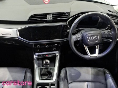 2023 Audi Q3 35 TDI 150HP SE €39,880 thumbnail
