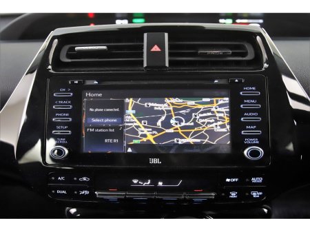 2020 Toyota Prius - thumbnail 21