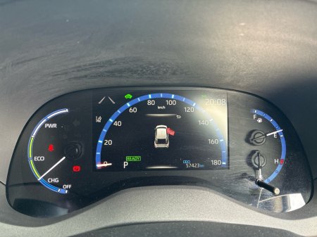 2022 Toyota Yaris Cross - thumbnail 15