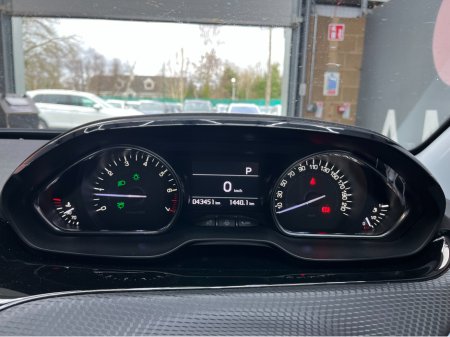 2019 Peugeot 2008 - thumbnail 20