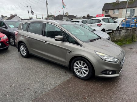 2017 Ford S-Max TITANIUM  7 Seater