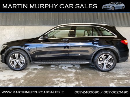 2016 Mercedes-Benz GLC Class - thumbnail 3