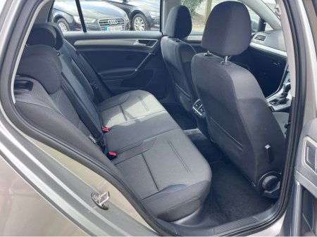 2015 Volkswagen Golf DBA-AUCJZ €14,950