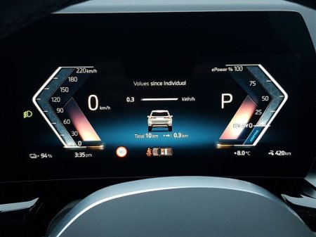 2026 BMW iX1 - thumbnail 9