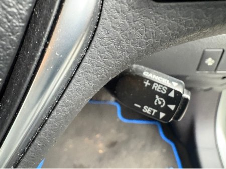 2017 Toyota Auris HYBRID LUNA *Full Toyota Service History…AA Approved…Irish Car* €13,950 thumbnail