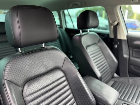 2018 Volkswagen Passat ALLTRACK 4WD - 2.0L DIESEL - AUTO - 12M WARRANTY - CAR: 1629 thumbnail