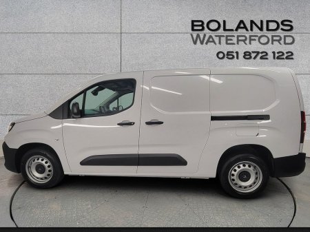 2025 Citroen Berlingo Enterprise BlueHDi 100 LWB From €89 Per Week €20,731 thumbnail