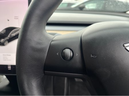 2019 Tesla Model S M3 DUAL MOTOR LR EV //FULL LEATHER HEATED SEATS//PANORAMIC GLASS ROOF//SURROUND PARKING CAMERS// €19,950 thumbnail