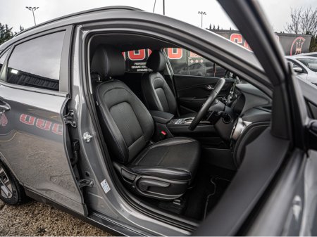 2024 Hyundai Kona 2024 Hyundai Kona EV Premium/SOH 100%/1yr warranty €24,888 thumbnail