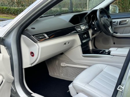 2015 Mercedes-Benz E Class - thumbnail 8