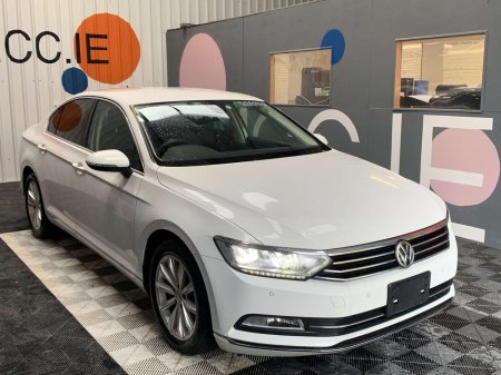 2019 Volkswagen Passat 2019 Passat 2.0 TDI Automatic Elegance Line / Heated Seats / Reverse Camera / Passat Automatic