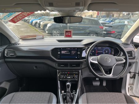 2021 Volkswagen T-Cross STYLE AUTOMATIC 1.0 PETROL //HALF LEATHER SEATS//KEYLESS ENTRY//ADAPTIVE CRUISE CONTROL//REVERSE CAMERA// €22,950 thumbnail