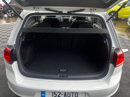 2015 Volkswagen Golf VW GOLF 1.2 AUTO, FULLY LOADED WITH SPEC 18"ALLOYS €13,900 thumbnail