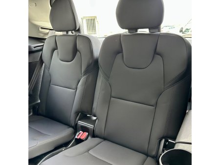 2025 Volvo XC90 - thumbnail 22