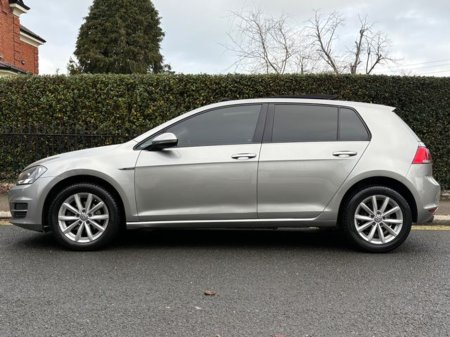 2016 Volkswagen Golf 1.2 TSI - IRISH CAR - SUNROOF €14,900 thumbnail