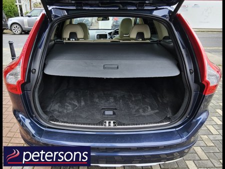 2013 Volvo XC60 - thumbnail 8