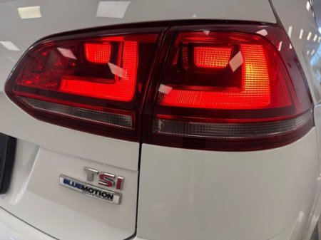 2016 Volkswagen Golf - thumbnail 19