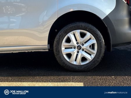 2025 Renault Kangoo - thumbnail 15