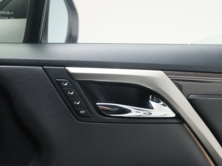 2017 Lexus RX 450 h  €37,990 thumbnail