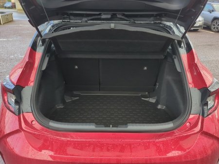 2024 Toyota Corolla LUNA SPORT HB 4DR AUTO €31,000 thumbnail