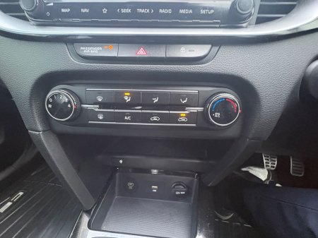 2024 Kia Ceed Sold cod sold 1.6D Mhev GTL MY23 5DR, *1 year AA* * warranty till 2031* Bluetooth, Touch Screen Infotainment System, Reversing Camera,