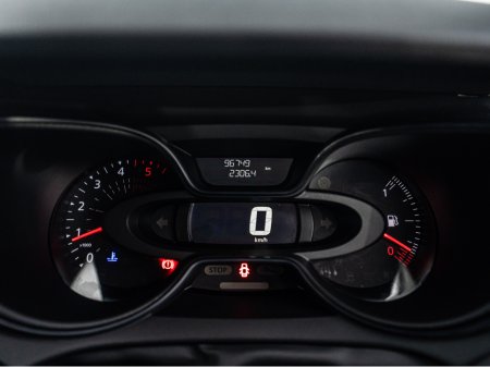 2019 Renault Captur 2019 Captur 1.5dci/New NCT/Irish/1yr warranty €13,888 thumbnail