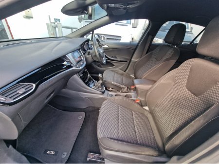 2017 Opel Astra - thumbnail 25